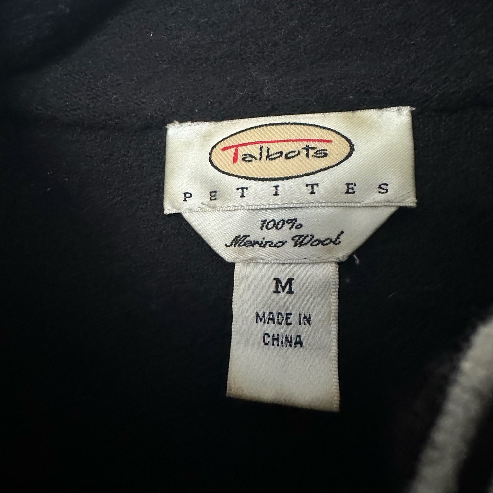 Talbots Black Blazer with White Accents 100% Wool Size Petite Medium - Picture 2 of 6